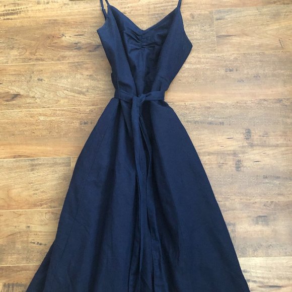 GAP Fit and Flare Cami Belted Linen-Cotton Dress - Picture 9 of 16